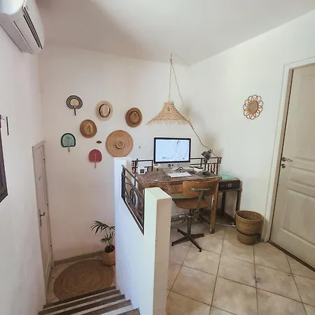 Malmousque Family House Hébergement de vacances Marseille